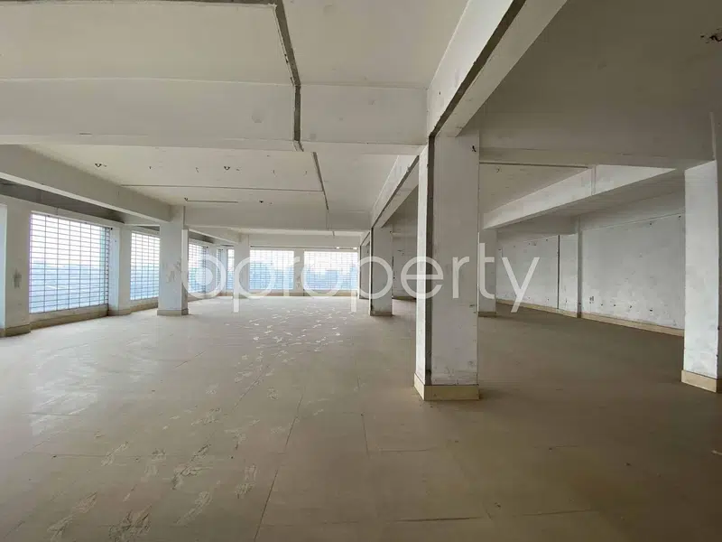 6000 Sq Ft Commercial Space